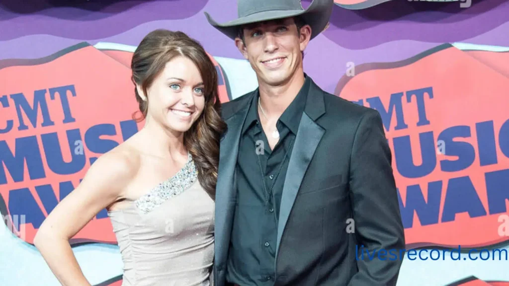 how old is jb mauney